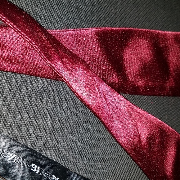 ***SOLD*** 2 The Tie Bar Bowties - Picture 7 of 7